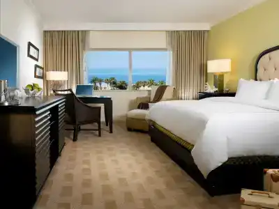 Huntley Santa Monica Beach - 16