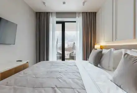 Gostinichnyij kompleks Grand Cascade - 85