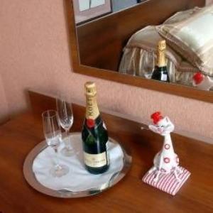 La Vie De Chateau - 67