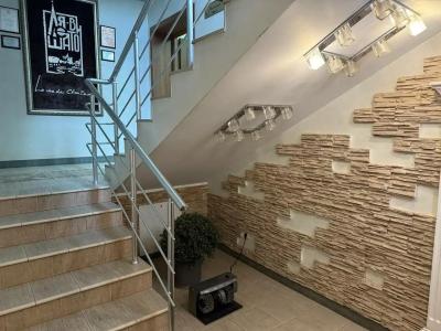 La Vie De Chateau - 65