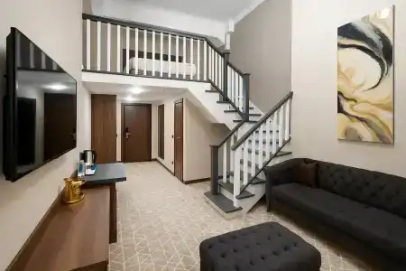 Tauke Khan Plaza - 5