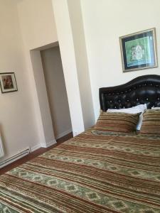 Nobel Hostel Guesthouse - 71