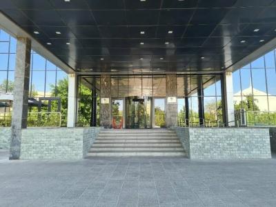 DoubleTree by Hilton - 15