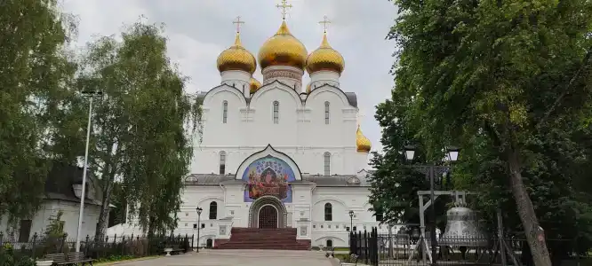 Alesha Popovich Dvor - 33