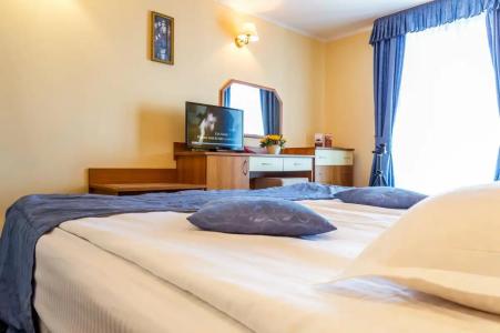 Saint George & Medical Spa - 82