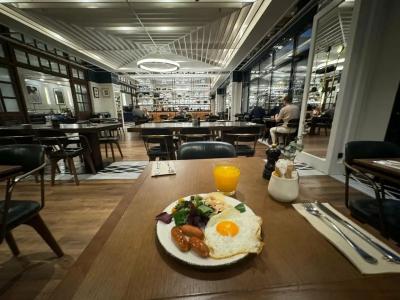 Radisson Blu 1882, Barcelona Sagrada Familia - 52