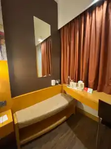 Ibis One Central - 87
