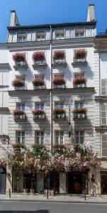 Dauphine Saint Germain - 16