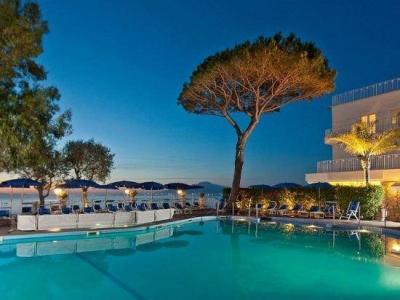 Grand Riviera - 37