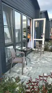 Grey House - 90