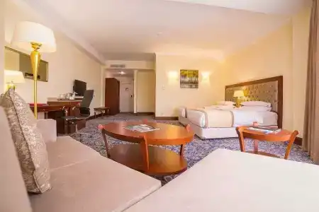 Ramada by Wyndham - 94