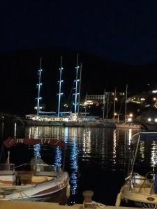 Veziroğlu Apart - 12