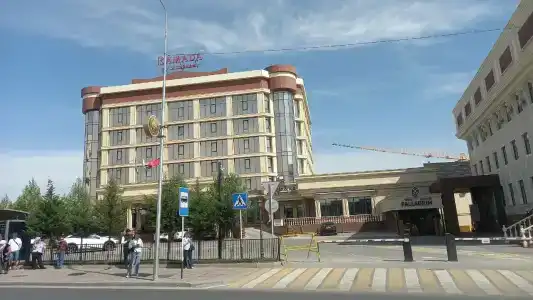 Ramada by Wyndham - 19