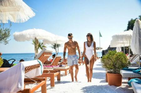 & Beach Club Mediterraneo Liman - 14