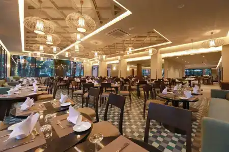 Kenzi Rose Garden - 42