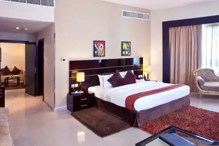 Landmark Riqqa Dubai - 17