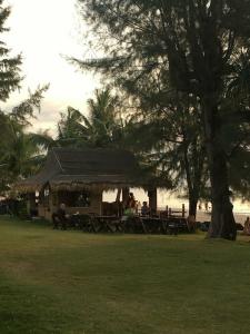 Gooddays Lanta Beach Resort - 12