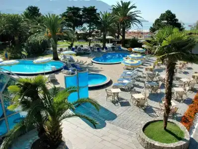 Montenegro Beach Resort - 3