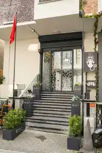 Campus Boutique - 30