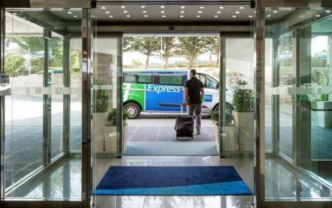 Holiday Inn Express Lisbon Airport by IHG - 5