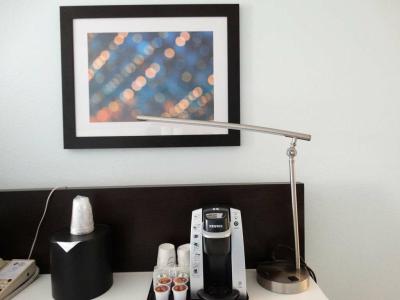 Best Western Plus Orlando Lake Buena Vista South Inn Suites - 13