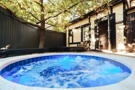 Greenwich City & Spa - 1