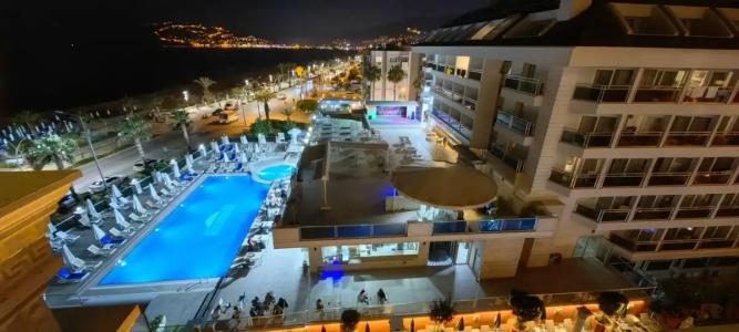 Antique Roman Palace - 58