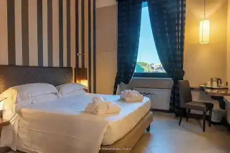 TH Roma - Carpegna Palace - 39