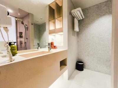 Citrus Sukhumvit 11 by Compass Hospitality - 52