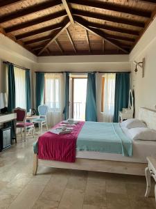 Hillcity - Adults Only - 19