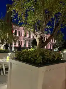 Four Seasons Istanbul at the Bosphorus - 53