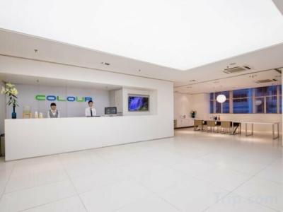Colour Inn - 1