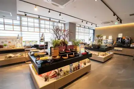 Almont Nippori - 44
