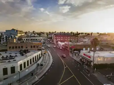 The Kinney - Venice Beach - 4
