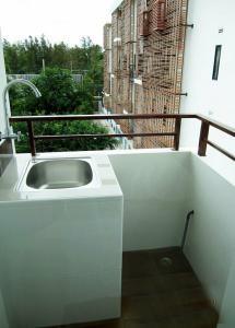 Sunshine Hostel - 15
