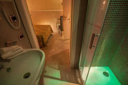 Quality Inn Rome - 6