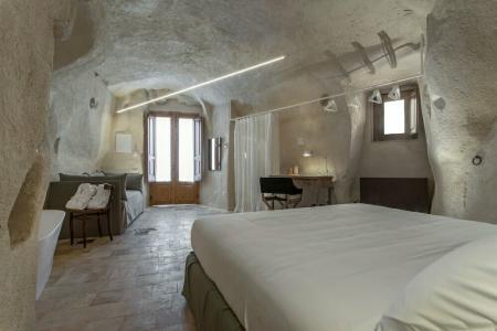 Conche Luxury Retreat - 17