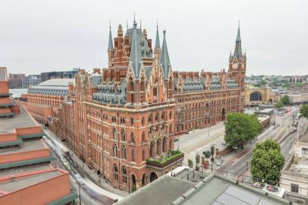 St. Pancras London, Autograph Collection - 0