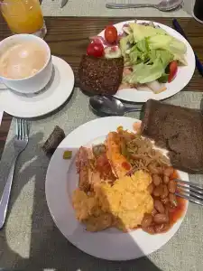 Doubletree by Hilton - 22