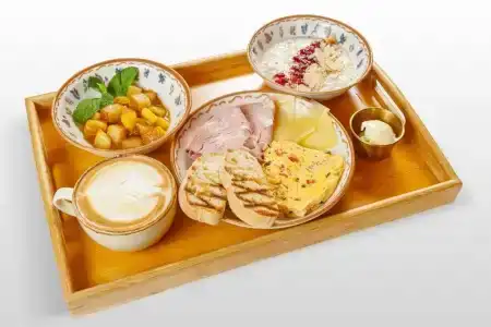 U Zolotyih Vorot - 98