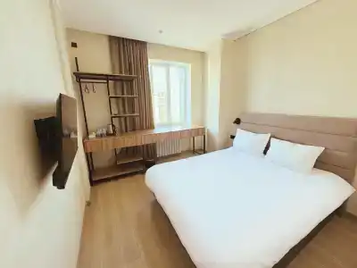 Tan Astana - 1