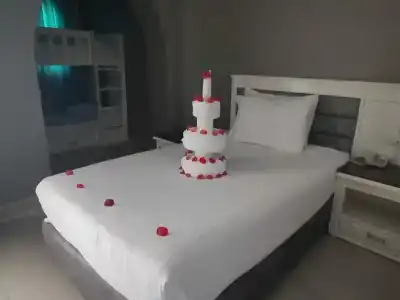 Sunrise Garden Beach Resort - 30