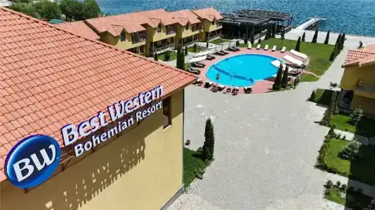 Best Western Bohemian Resort - 11