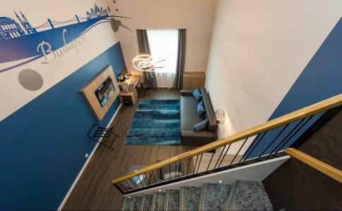 Three Corners Lifestyle - 11