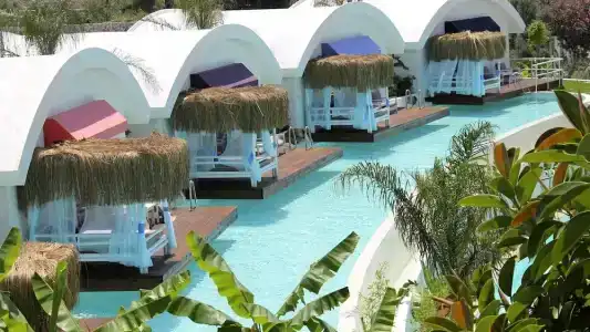 Yacht Classic - Boutique Class - 35