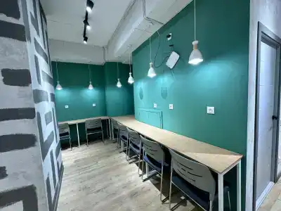 Izzzi Hostel - 1