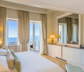 Grand Excelsior Vittoria - 85