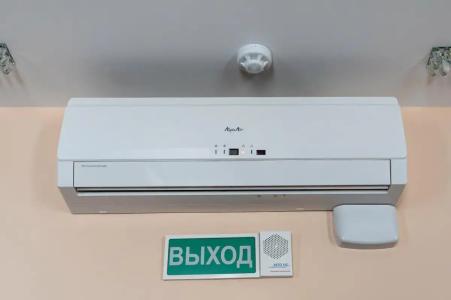 Губернский - 64