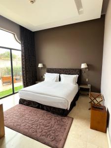 Palais Namaskar - 63