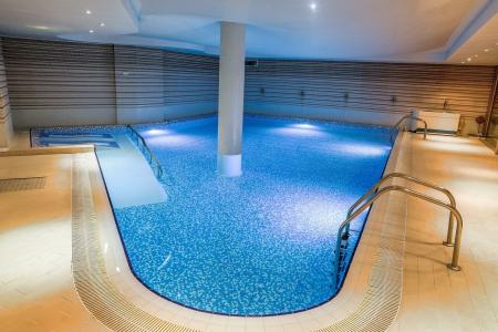 Cosmopolitan & Wellness - 57